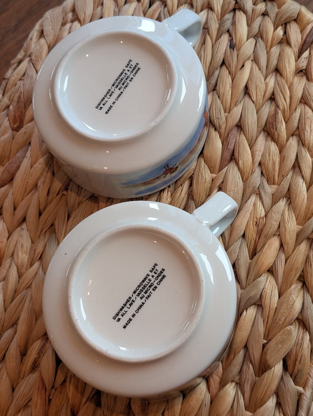 Vintage Campbell's Soup Kids Promotional Bowl Mugs (2)Hopscotch & Ice Skating - Picture 4 of 5